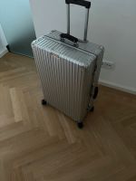 NP: 1.540€! Rimowa Classic M Check In Koffer 4 Rollen Aluminium München - Schwabing-West Vorschau