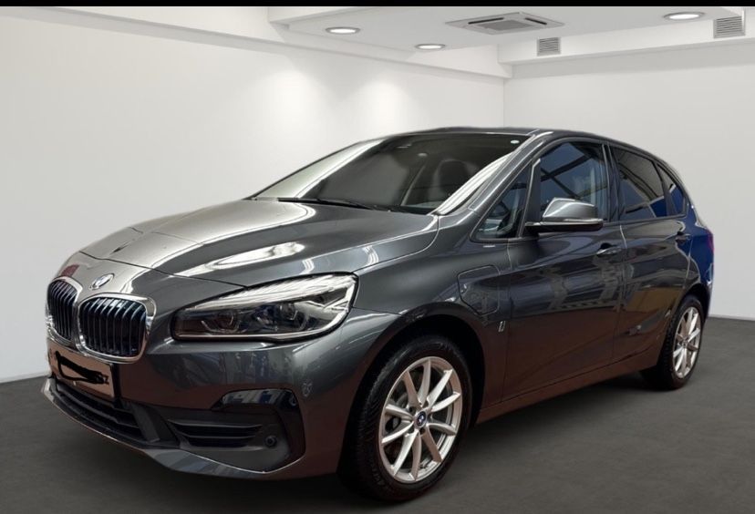 BMW 225 Active Tourer 225xe in Wuppertal