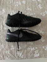 Nike Tiempo Kunstrasen-Schuhe NEU Gr. 38 schwarz Fußballschuhe Brandenburg - Jüterbog Vorschau