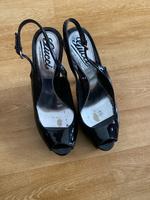 Gucci High Heels gr 26 Frankfurt am Main - Sachsenhausen Vorschau