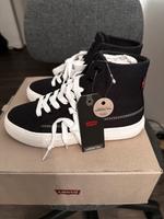 Levi’s Schuhe neu! Gr. 37 Hessen - Maintal Vorschau