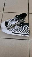 Sneaker by EMP Hessen - Limburg Vorschau