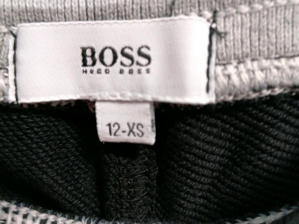 Hugo Boss Kinder Sweat Hose Gr 152 in Leipzig