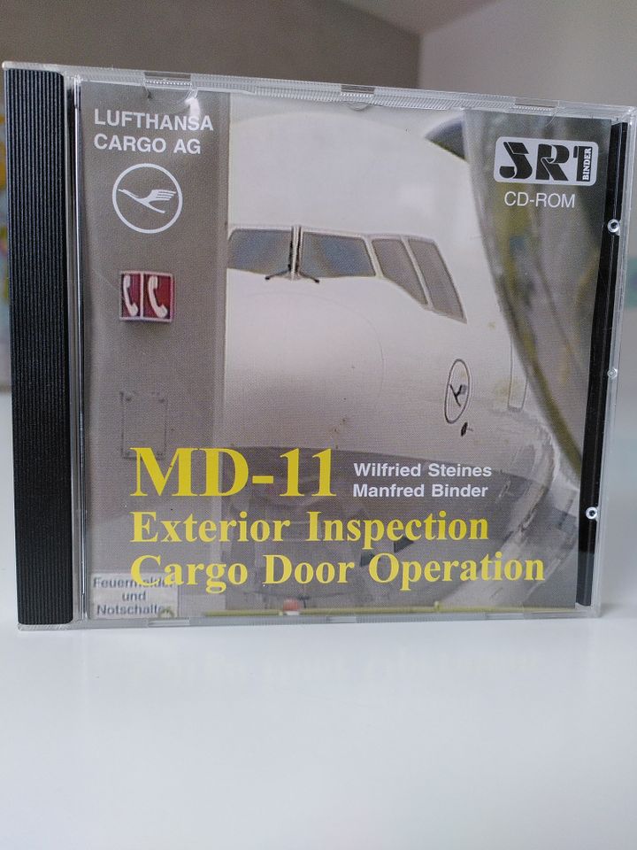 MD-11 Lufthansa Cargo, Exterior Inspection/Cargo Door CD-ROM in Aachen