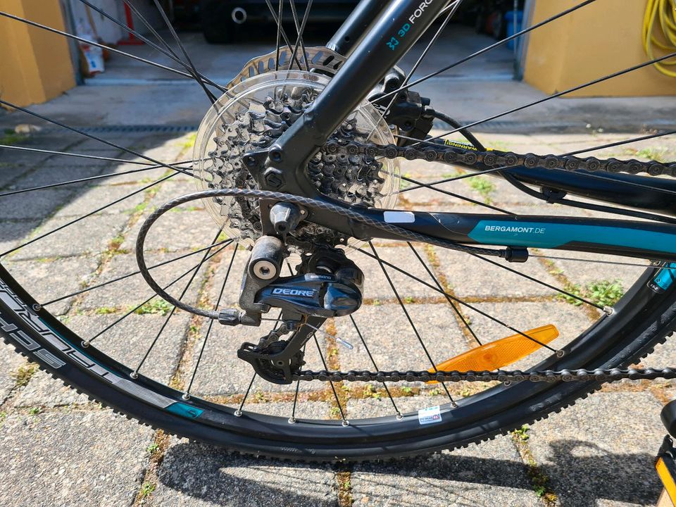 Herren Fahrrad Bergamont Helix 6.3 in Hilders