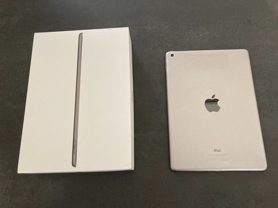 Apple iPad Air WiFi 32gb in Kuppenheim