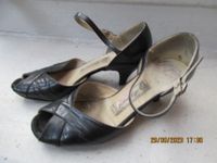 Damen Tanzschuhe * Tanzsport * Leder * Chromledersohle * Gr. 38,5 Baden-Württemberg - Filderstadt Vorschau