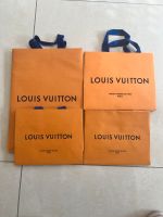 Louis Vuitton Papier Tragetaschen sowie Geschenktasche mit Karte Baden-Württemberg - Sinsheim Vorschau