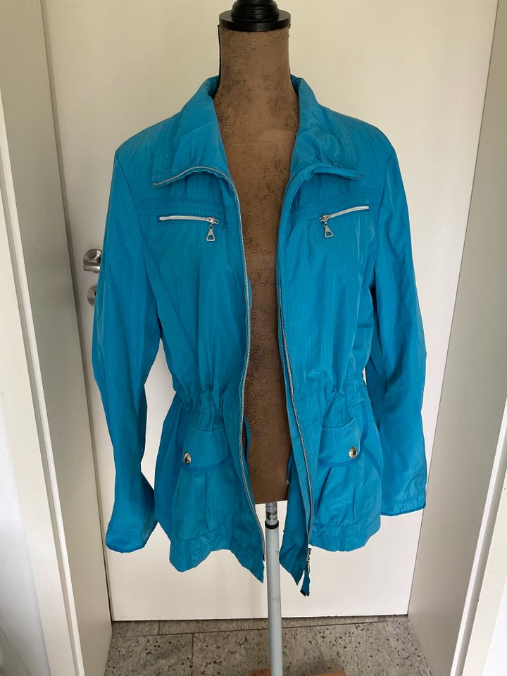 Schöne leichte Jacke Gr.44 von Taifun, neu in türkisblau in Hannover