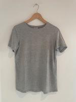 AWARE by VERO MODA • 4 x Basic T-Shirt • hellgrau • XS/S Hessen - Lorsch Vorschau