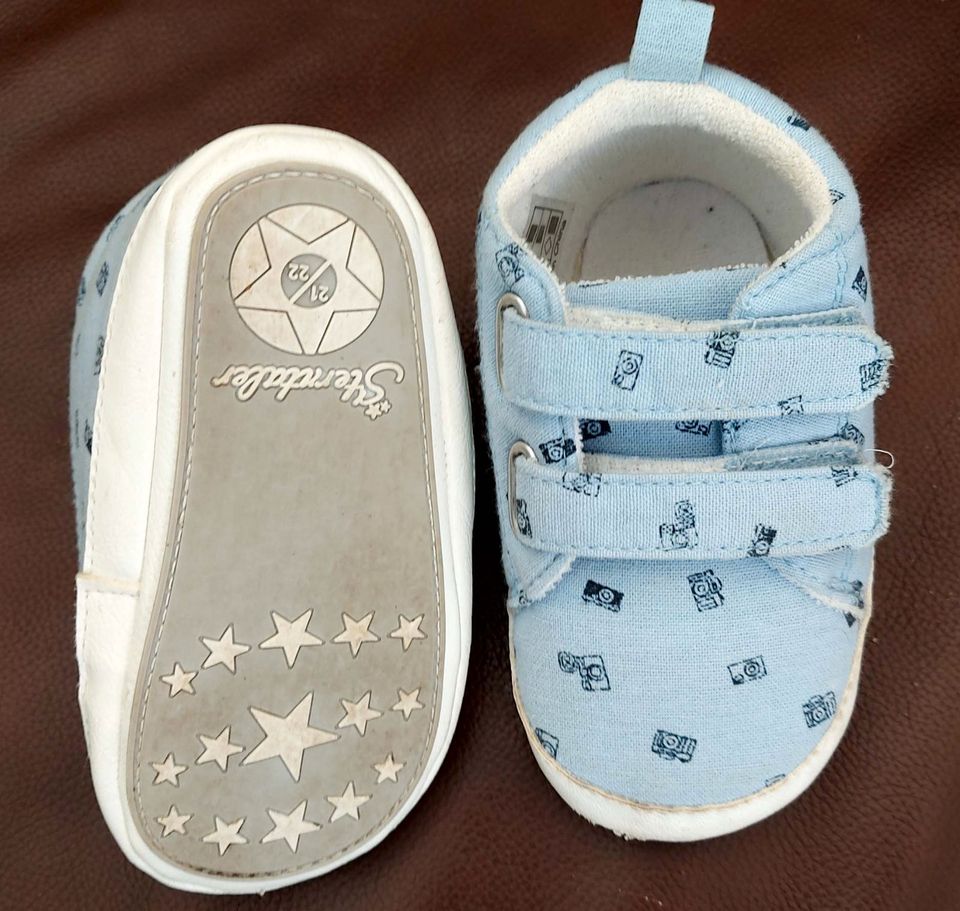 Babyschuhe von Sterntaler Krabbelschuhe, Hausschuhe Größe 21/22 in Düsseldorf