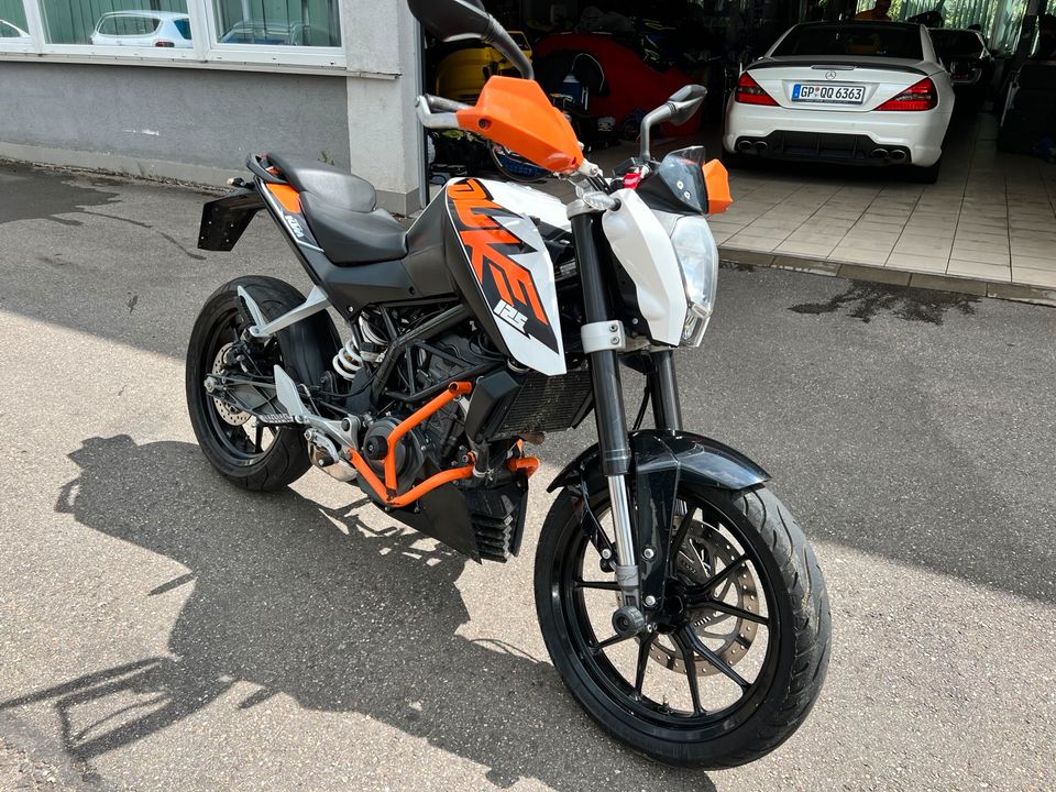 KTM Duke 125 in Dürnau