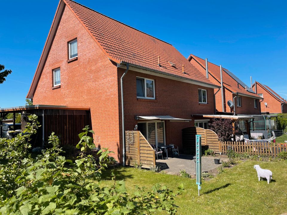 HAGENOW-HEIDE - Doppelhaushälfte mit 4 Zimmern, Carport, Terrasse und Garten zu verkaufen in Hagenow