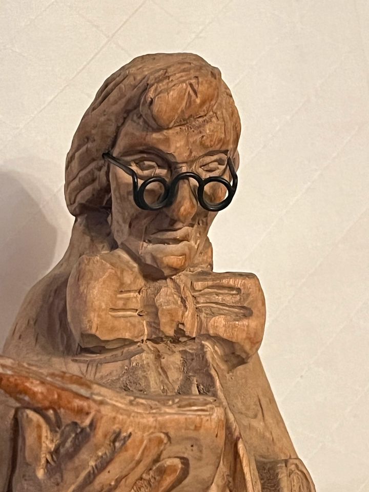 Spitzweg Holzfigur tolle Schnitzerei Dachbodenfund in Köln