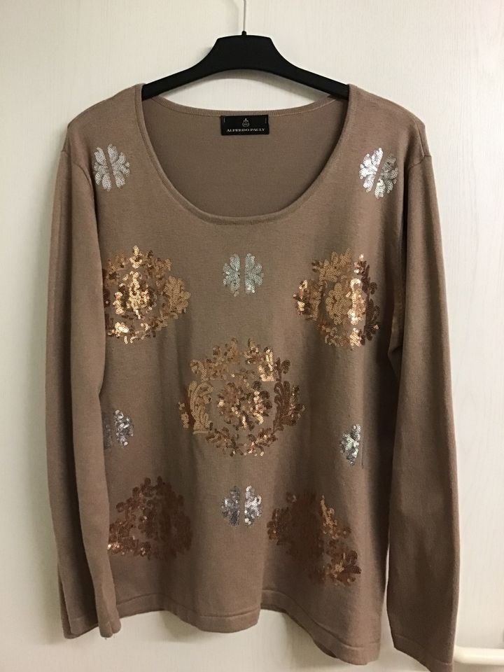 schöner Damen-Pullover von ALFREDO PAULY, Größe 48 in Kempten