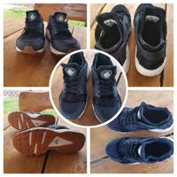 Nike Air Hurache Größe 38,5 schwarz Niedersachsen - Kaarßen Vorschau