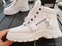 Kinderschuhe Boots, Winter Neu! Nordrhein-Westfalen - Rheinberg Vorschau