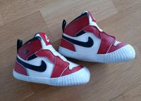 Babyschuhe Nike Air Jordan 1 Crib Bootie Gr. 18.5 Nordrhein-Westfalen - Kreuztal Vorschau
