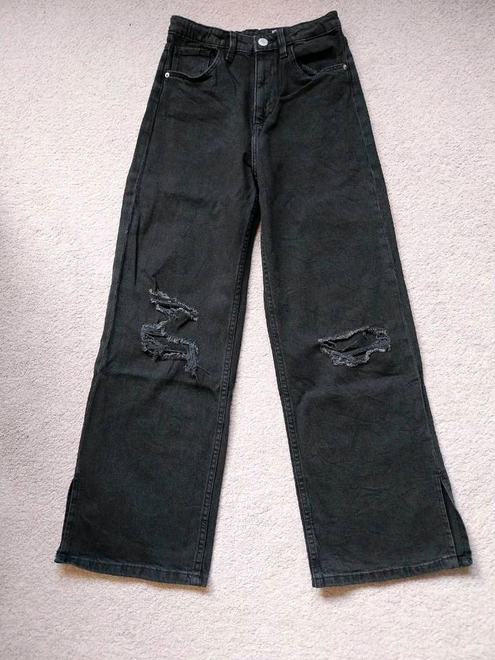 Weite Jeans und Jeggings Gr. 146/152 in Rostock