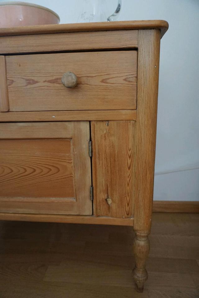 Kommode Waschtisch Sideboard Schrank antik Landhaus vintage in Hamburg