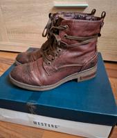 Mustang Schnür-Stiefeletten bordeaux 38 gefüttert warm Nordrhein-Westfalen - Düren Vorschau