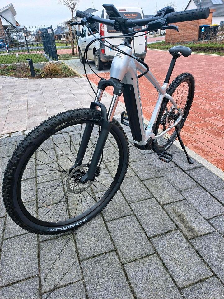 Fahrrad mountainbike E-bike (neu) in Siebenbäumen
