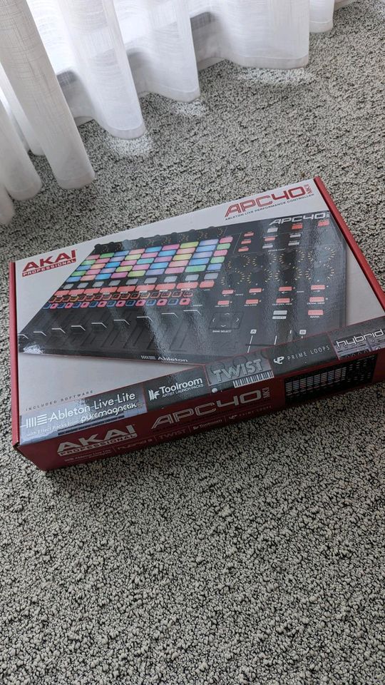 Akai APC40 MKII in Grafschaft