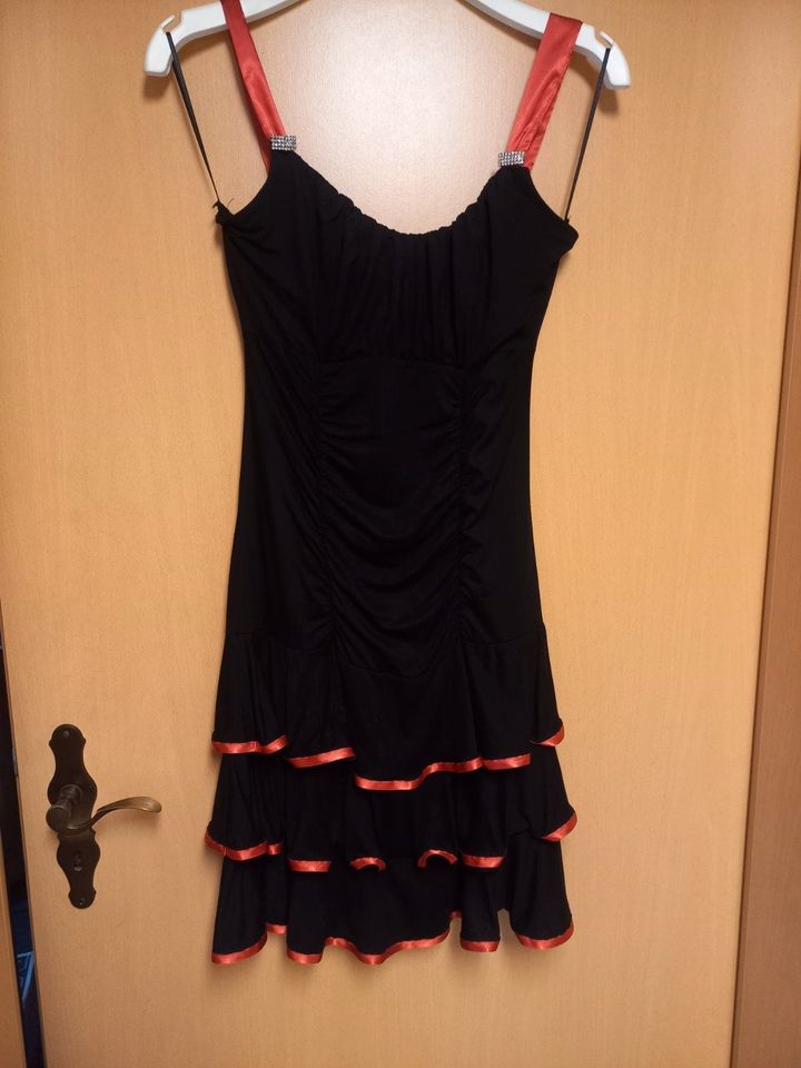 leichtes Sommerkleid Gr. 36/38 schwarz(rot abgesetzt) in Gehren