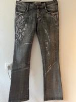 Abgefahrene graue Damenjeans, Retro, GrL Low Rise und Bootcut Hessen - Poppenhausen Vorschau