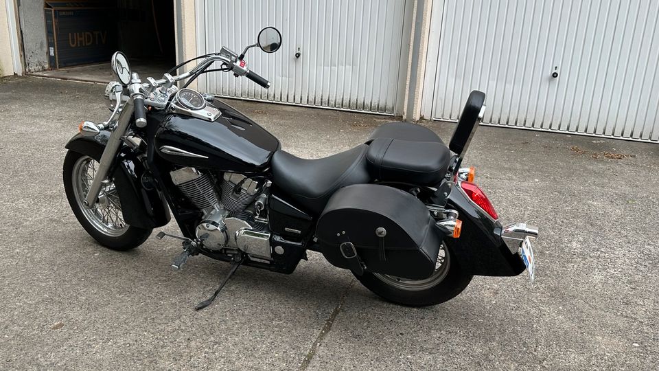 Honda Shadow VT750CS (878Km, Garagenfahrzeug) in Berlin