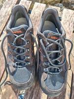 Lowa GTX Wanderschuhe Halbschuhe Größe 41 Top Bayern - Werneck Vorschau