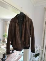 Herren Lederjacke Pierre Cardin Paris Größe 52 Niedersachsen - Delmenhorst Vorschau