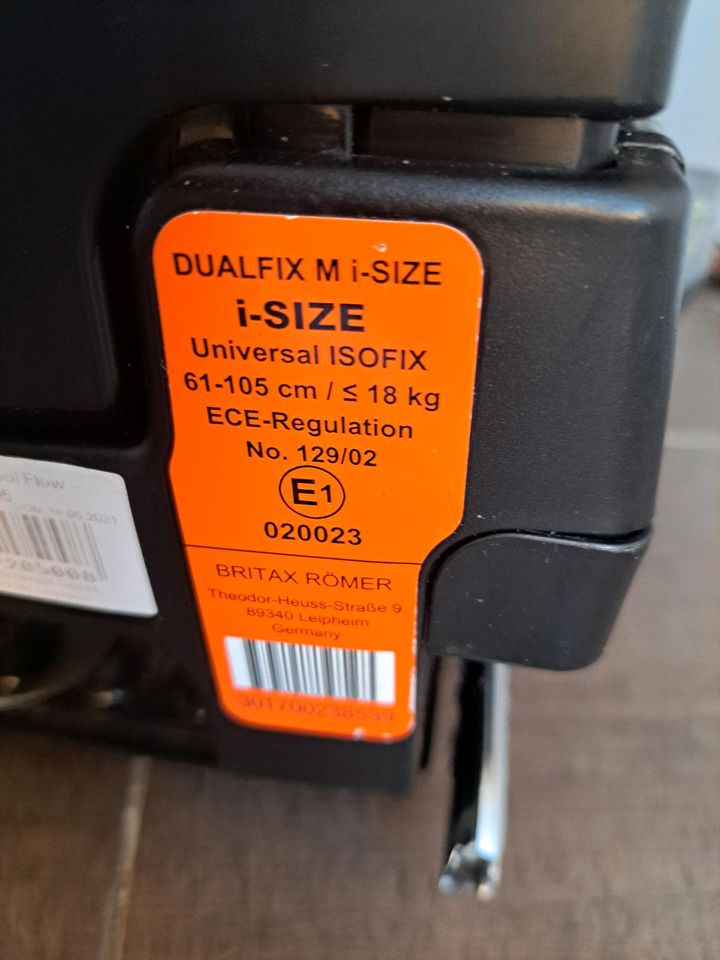 Britax Römer Reboarder Dualfix M in Wust