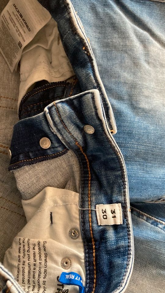 Jeans, lang, Jack&Jones, Größe 182 in Velbert