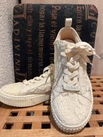 Hochzeit Vintage Brautschuhe Brautsneaker Sneaker Sachsen - Plauen Vorschau