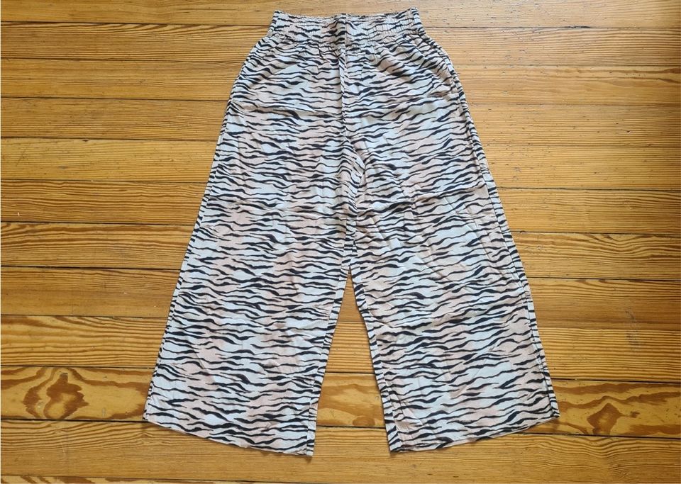 H&M leichte Hose Culotte Gr S 36-38 Animal Print je in Saarbrücken