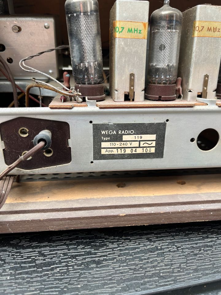 Wega Radio Type 119 / Für Bastler/Sammler in Elsfleth