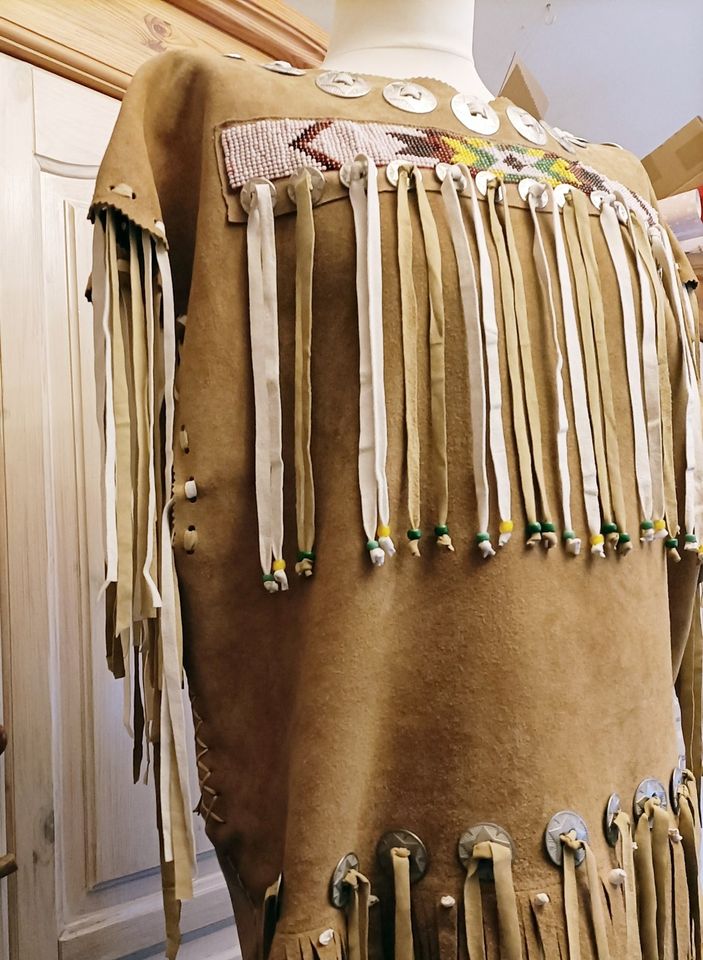 Indianer Lederkleid UNIKAT handgefertigt NEU Kleid hochwertig in Erfde