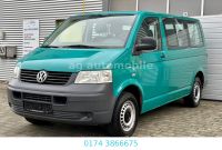 Volkswagen T5 Transporter -Caravelle /Automatik/9 Sitze Baden-Württemberg - Pfullingen Vorschau