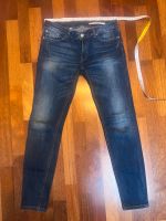Damen Jeans ZARA Woman slim blau Gr. 38 40 Bayern - Krailling Vorschau