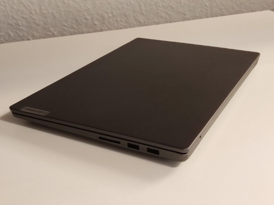 Lenovo IdeaPad 5 14ALC05 Laptop / Notebook / PC / 16GB RAM in Dresden