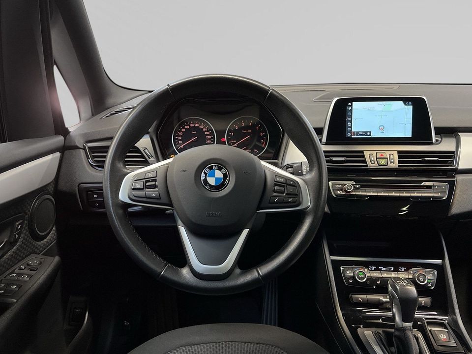 BMW 220i Gran Tourer Adv.|Aut.|Navi|Panorama|HiFi in Moers
