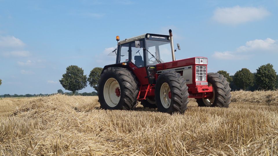 Schlepper CASE IH 955 Comfort 2000 in Emsbüren