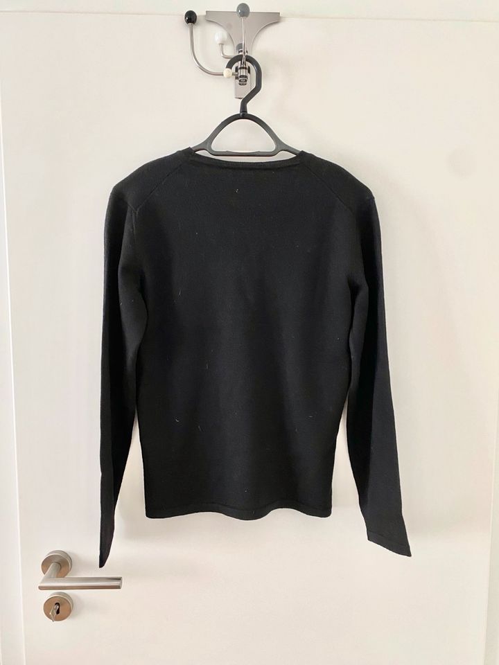 Hugo Pullover Strick Pulli 100% Schurwolle Herren M schwarz in Lemgo