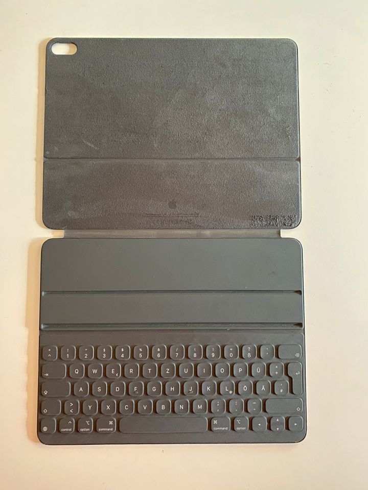 Apple Smart Keyboard Folio für iPad Pro 12,9 (3. Gen) Deutsch in München