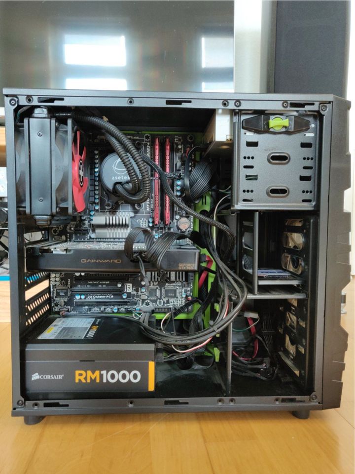 Gaming PC | AMD FX 8120 - GTX 760 - 16 GB RAM - 1000 W Netzteil in Kiel