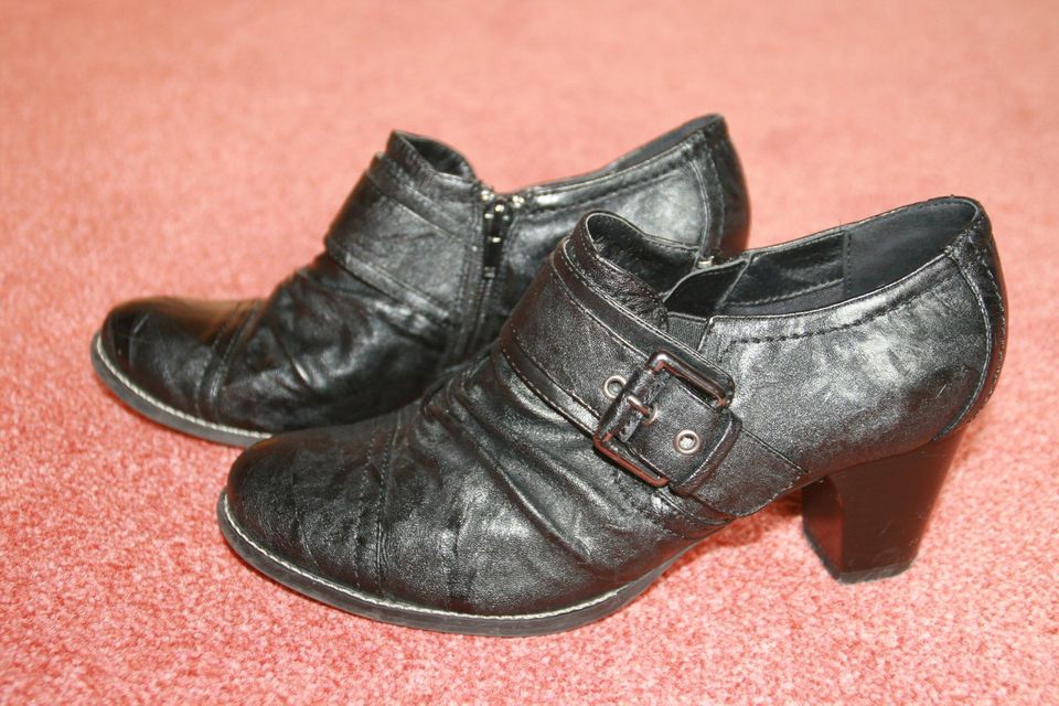 Schuhe, Marke "Graceland", Größe 38, schwarz in Beeskow