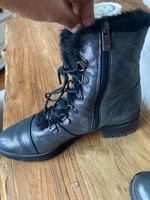 Peter Kaiser Schnür Stiefelette butterweich metallic Effekt Rheinland-Pfalz - Koblenz Vorschau
