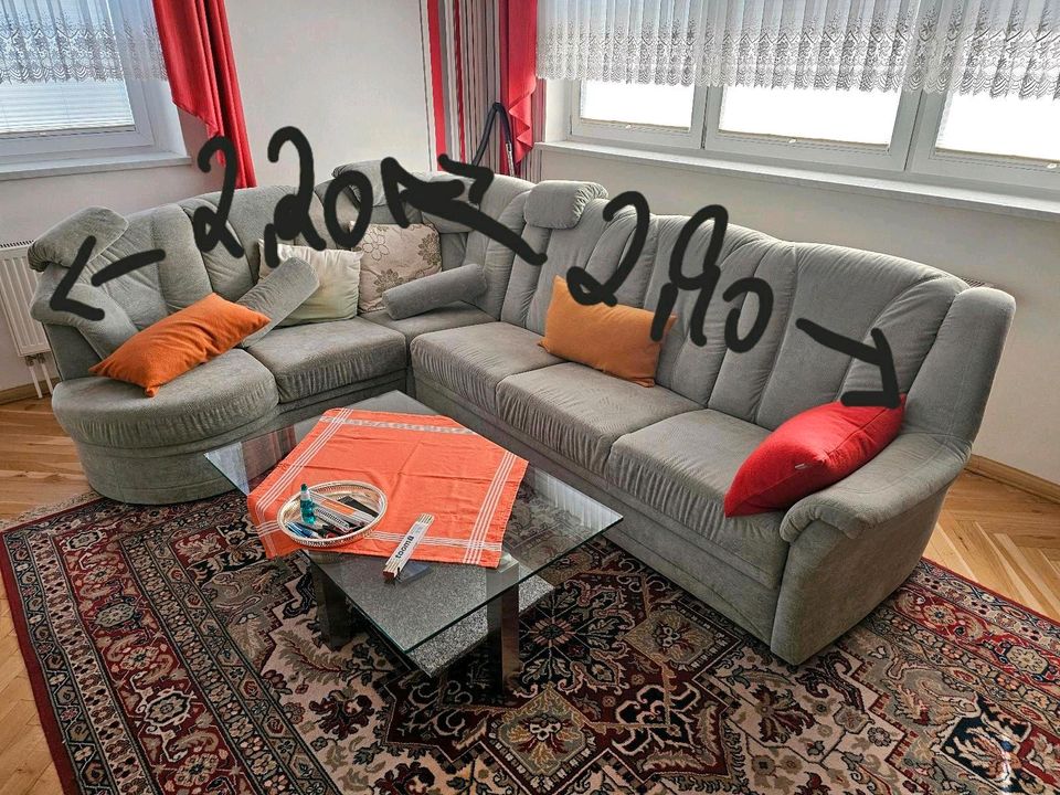 Couchgarnitur inkl. Sessel und Hocker in Sundhagen