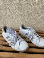 Adidas Turnschuhe Damen Grand Court Sachsen - Döbeln Vorschau